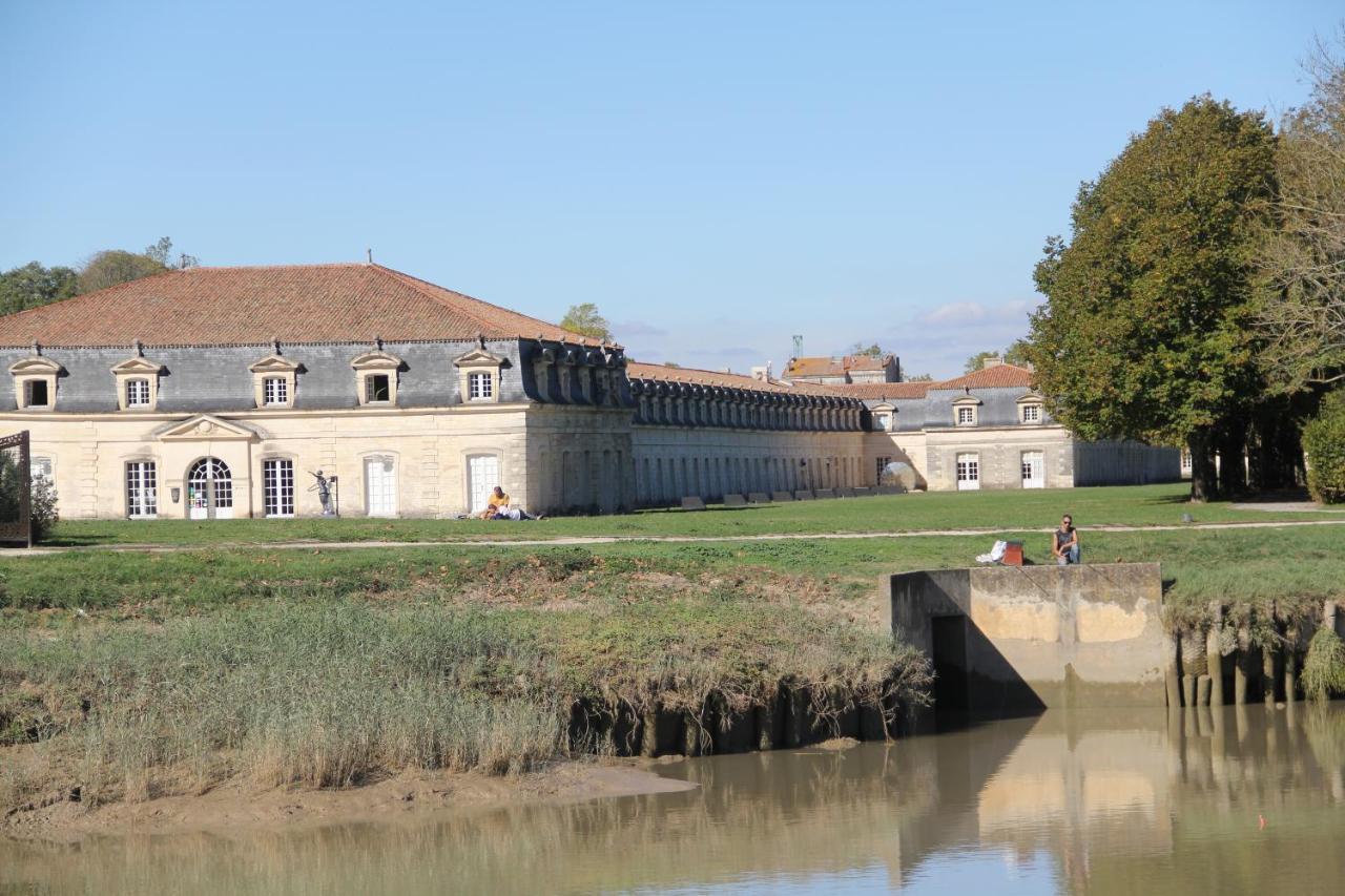 Villa Les Demoiselles De Rochefort Exterior foto